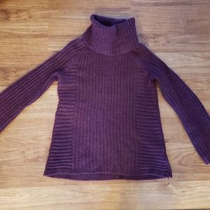 Simply Vera Wang Sweater